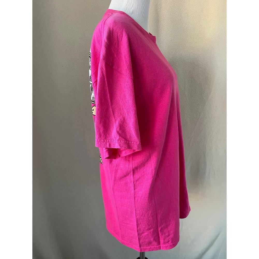 Pink Graphic Tee 2014 Charlotte North Carolina - Picture 5 of 12